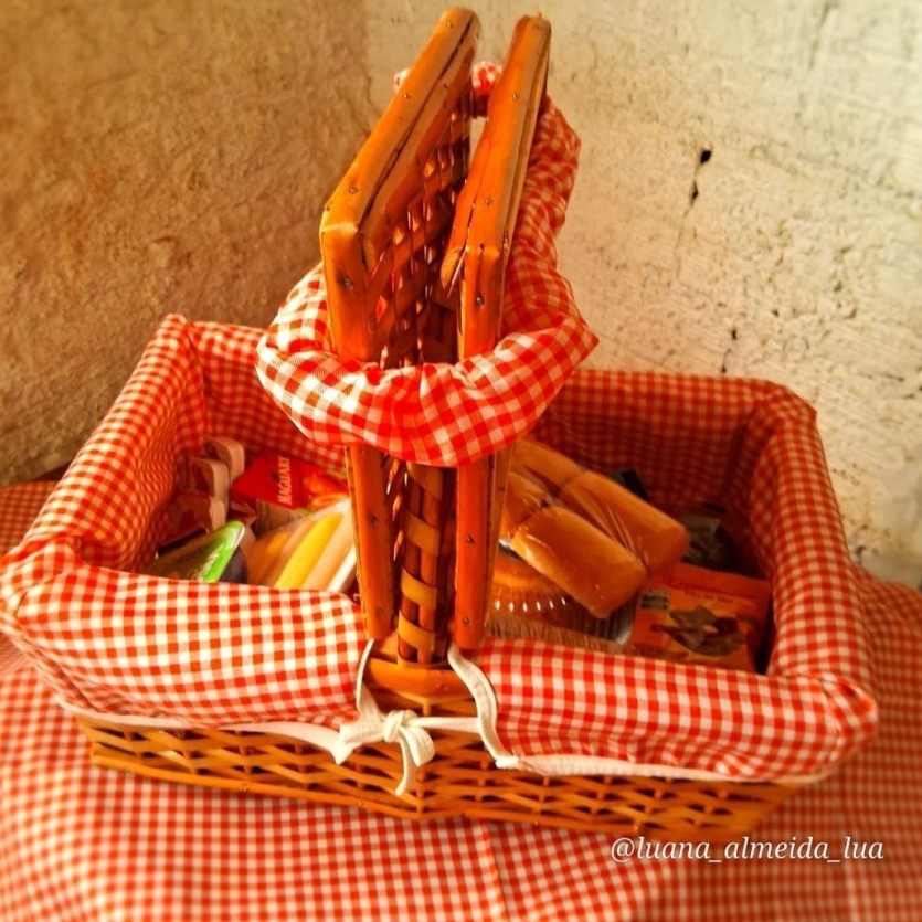Cesta "Bom dia piquenique " vermelho ou verde